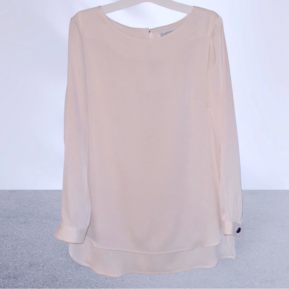 Elizabeth McKay Size 4 White Silky Blouse